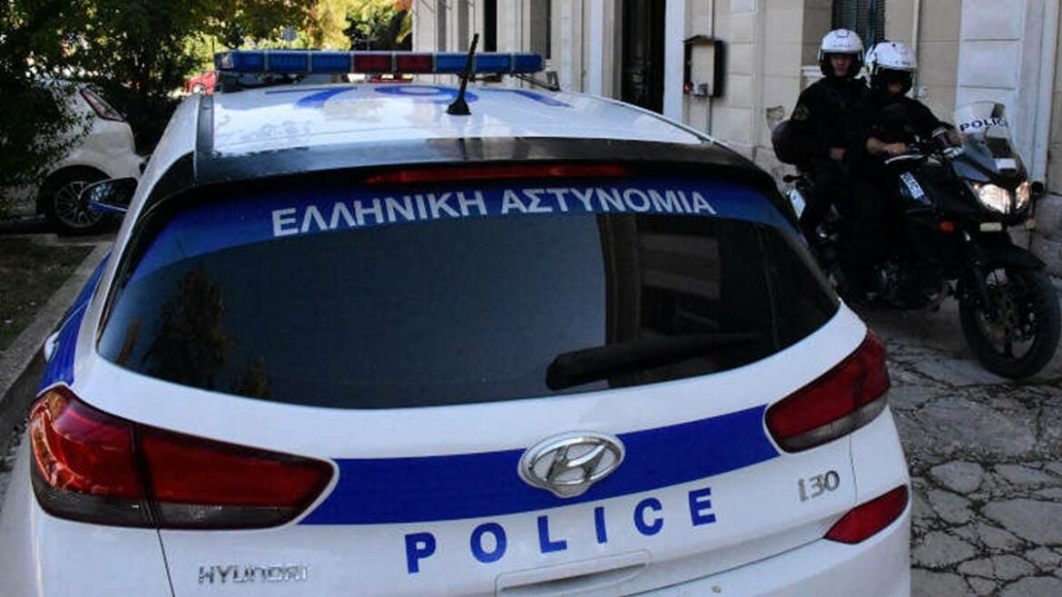 Λαύριο: Συνελήφθη 71χρονος προπονητής για πράξεις γενετήσιου χαρακτήρα σε βάρος ανήλικης αθλήτριας