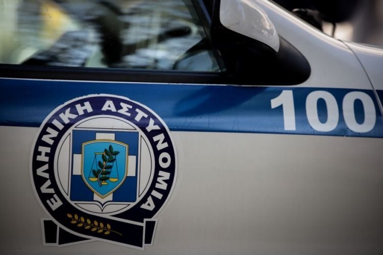 Χανιά: Συνελήφθη 22χρονος που έκρυβε 10 κιλά κάνναβης σε αποθήκη – Στη «διακίνηση» η μητέρα και η αδελφή του