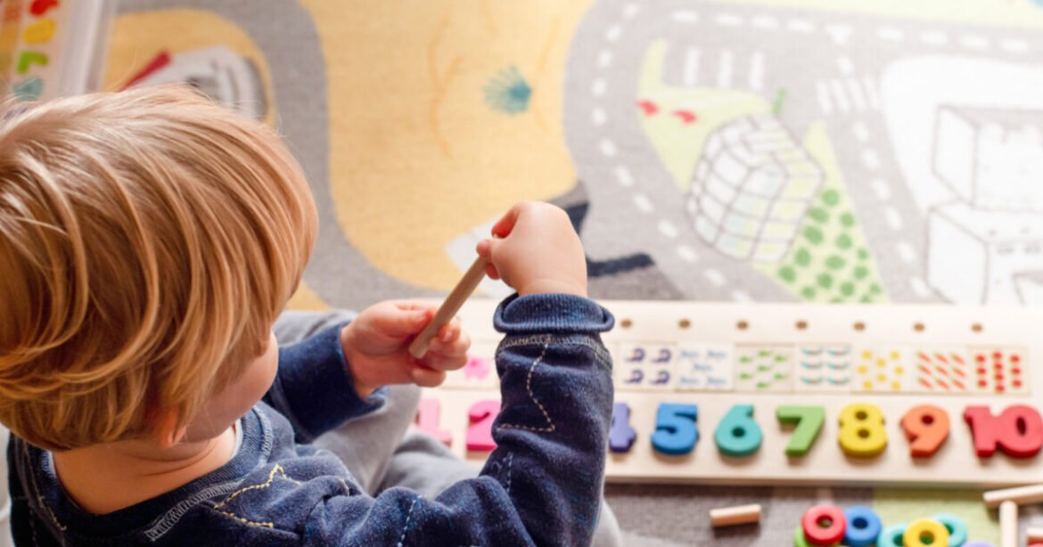 «Επίδομα Παιδιού Α21: Προθεσμία για αιτήσεις – Κλείνει η πλατφόρμα την επόμενη Τετάρτη!»