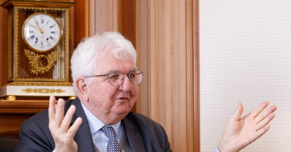 Δασμοί ΗΠΑ: Ο Χόλτσμαν της ΕΚΤ προειδοποιεί για αποπληθωριστικές συνέπειες