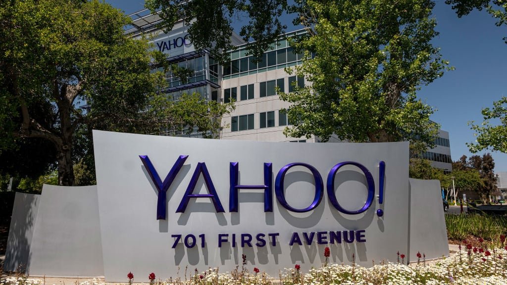Η Yahoo μπαίνει στο παιχνίδι: Υποψήφια για την απόκτηση του Google Chrome!