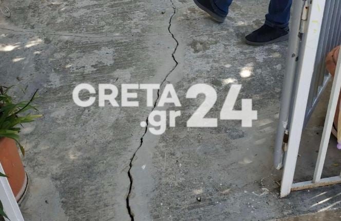 Συναγερμός στο Ηράκλειο: Επίσκεψη Λέκκα στις Βούτες λόγω μυστηριωδών ρηγματώσεων σε σπίτια και δρόμους