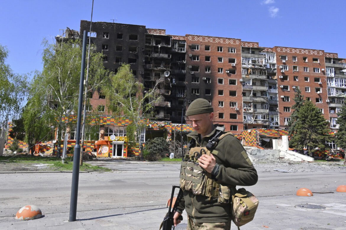 «Ο Ύπατος Αρμοστής του ΟΗΕ προειδοποιεί: Η στρατιωτική κυριαρχία τυφλώνει τον κόσμο»