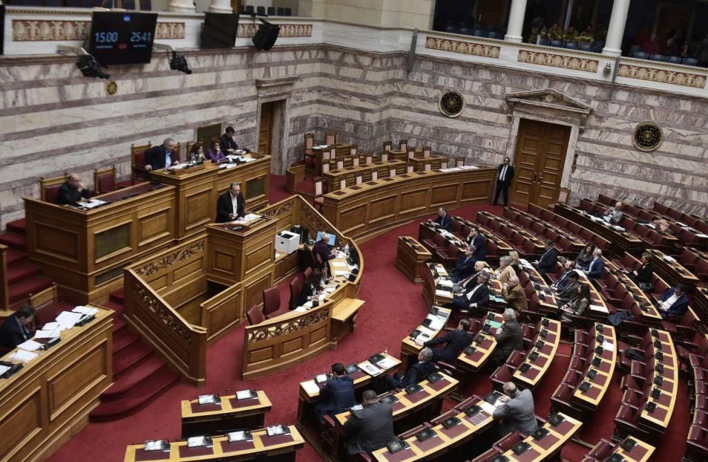 «Στη Βουλή η Δικογραφία Σπίρτζη-Καραμανλή: Πώς θα Αξιολογήσουν οι Βουλευτές τις Καταγγελίες;»