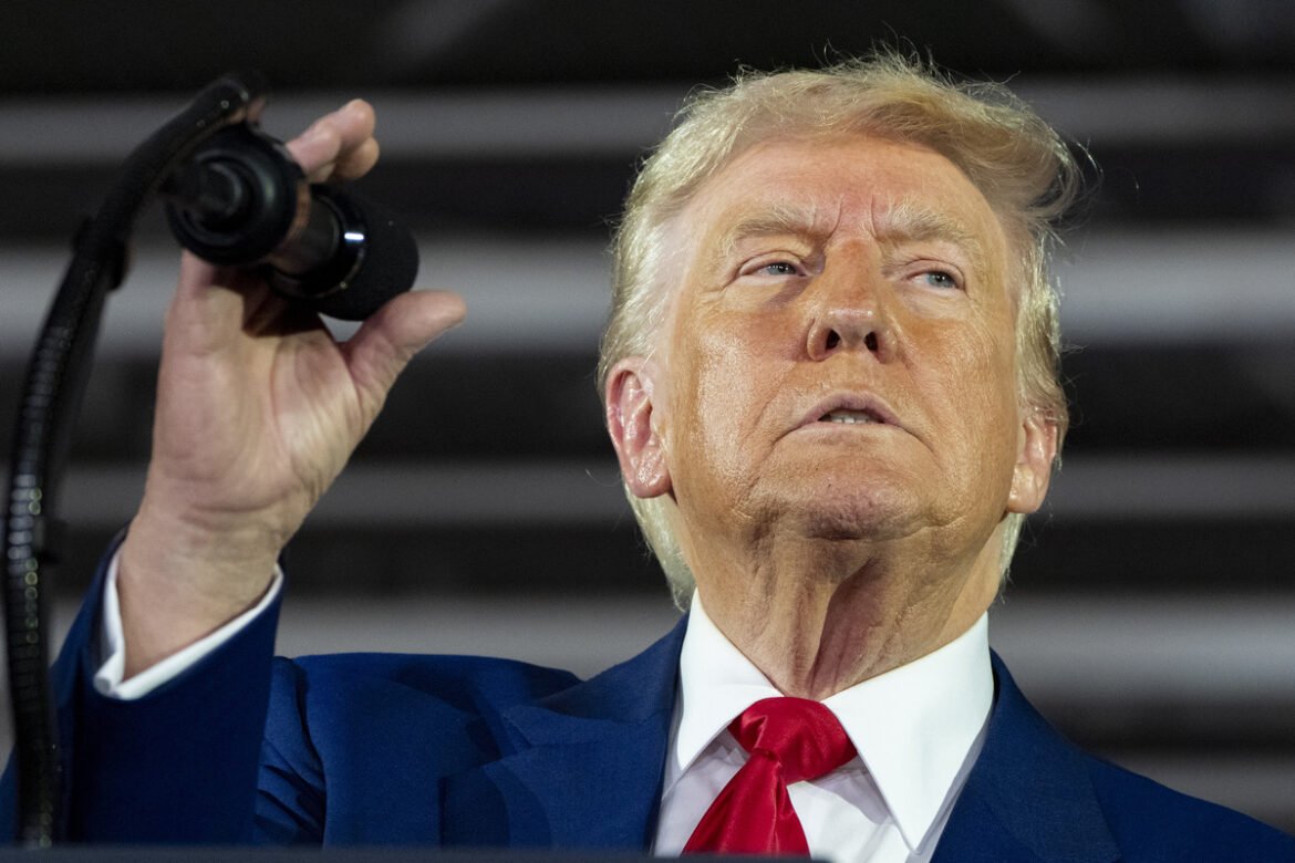 «Τραμπ κατά Σπρίνγκστιν: Υβριστικό Κρεσέντο και Απίστευτες Κατηγορίες για τον Ροκ Θρύλο»