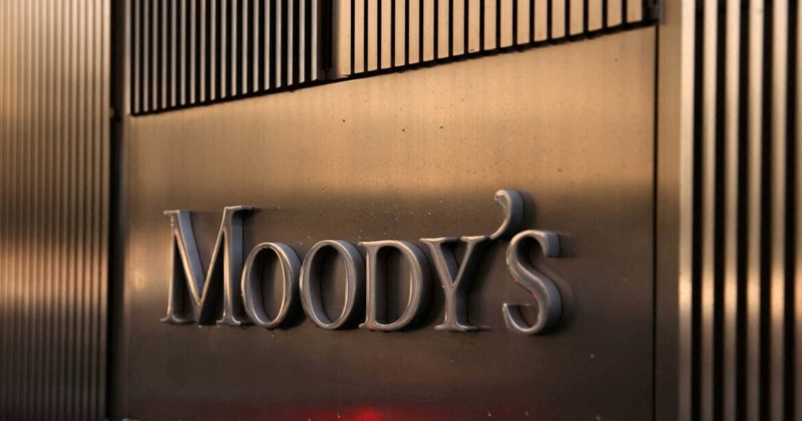 Moody’s: Οι Ευρωπαϊκές Χώρες που Θα Υποστούν τις Μεγαλύτερες Επιπτώσεις από τους Δασμούς