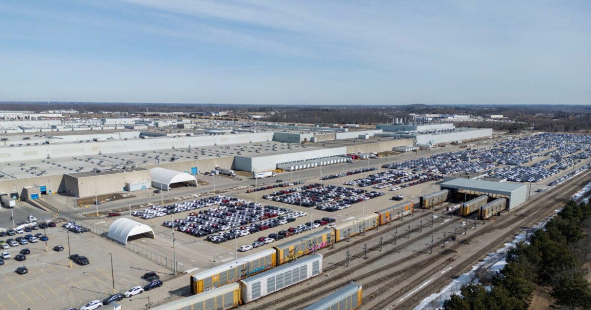 «Καναδάς κατά ΗΠΑ: Σφοδρή προσφυγή στον Παγκόσμιο Οργανισμό Εμπορίου για τους δασμούς στα αυτοκίνητα»