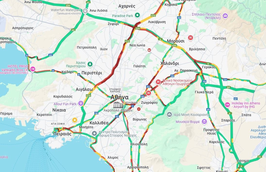 «Χάος στον Κηφισό: Τροχαίο ατύχημα στην έξοδο της Αττικής Οδού στην Αγία Παρασκευή προκαλεί ουρές χιλιομέτρων»