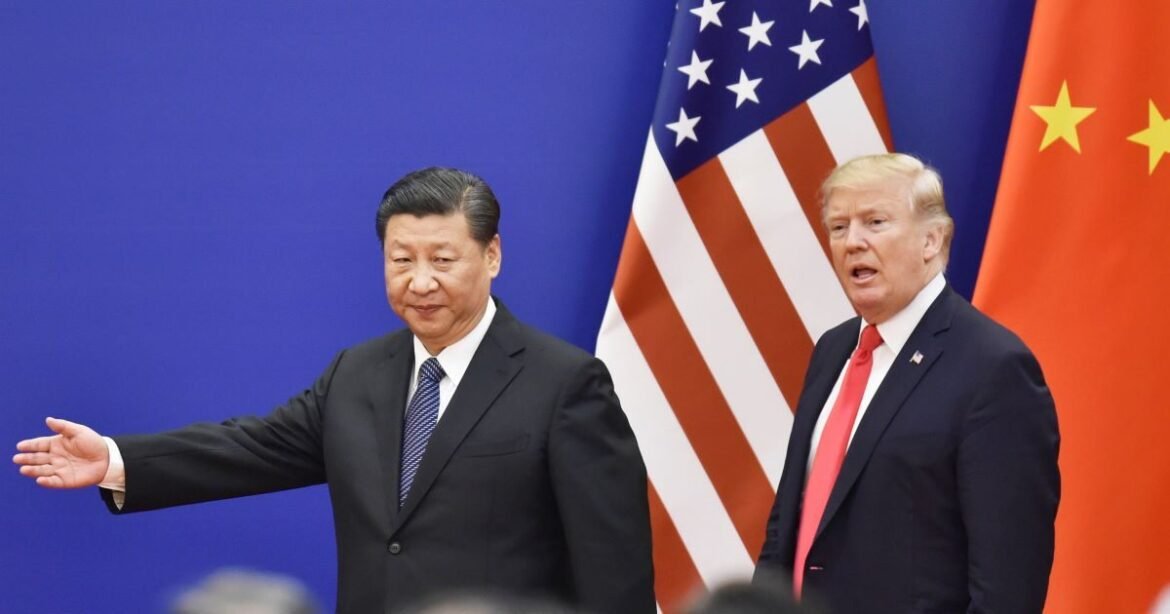 «Συναγερμός: Δασμοί 104% στην Κίνα από τα μεσάνυχτα – Τι σημαίνει για την παγκόσμια οικονομία»