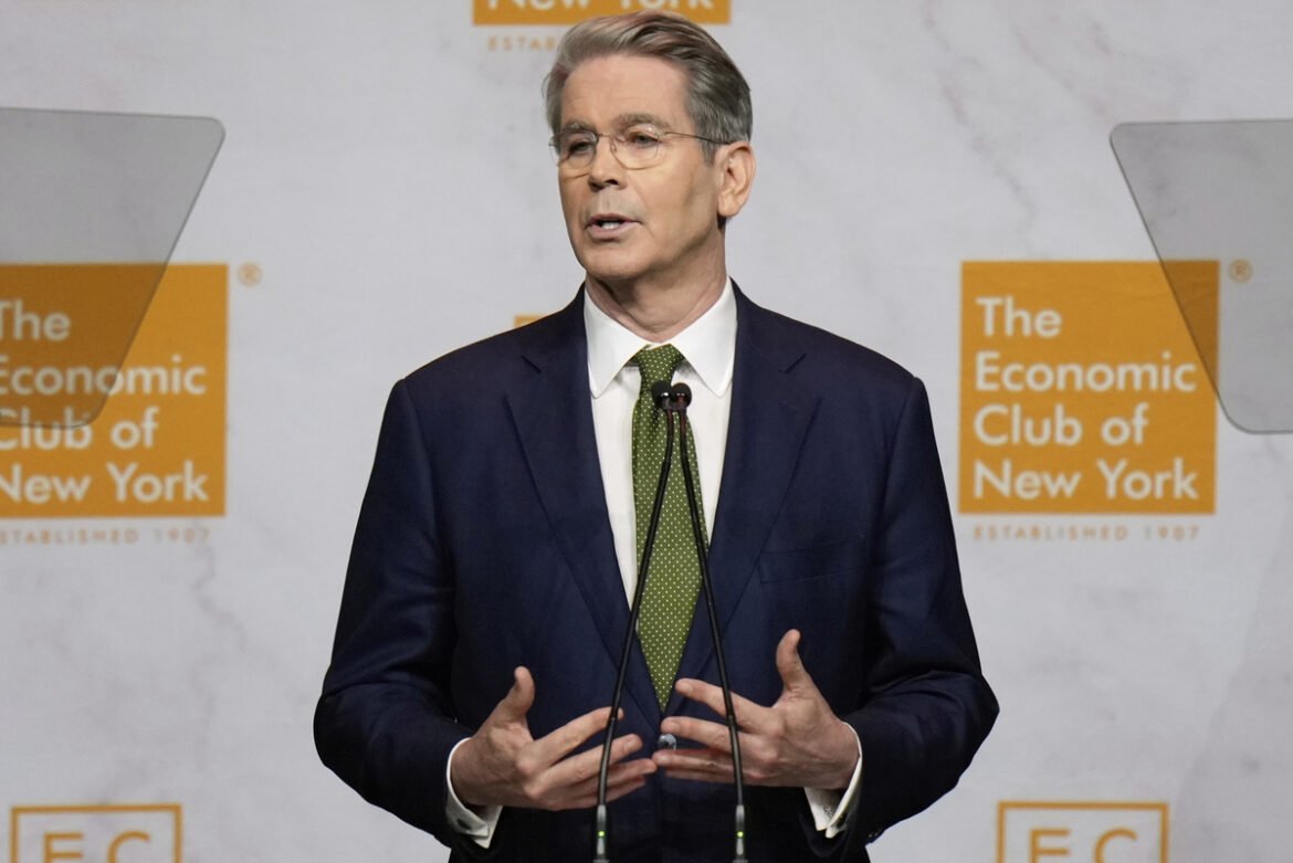 «Αμερικανός ΥΠΟΙΚ: Η Wall Street Θριαμβεύει ενώ η Πραγματική Οικονομία Παλεύει»