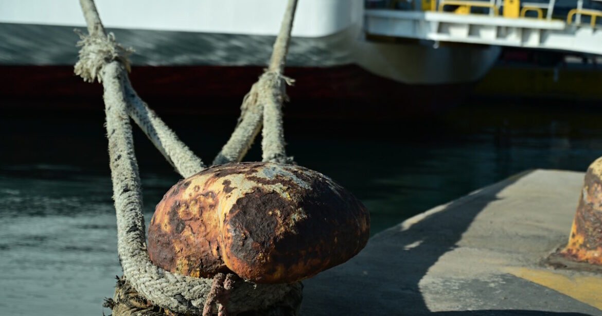 «Σοκ στη Ναυτιλία: Ακυρώθηκε το 10% των Θαλάσσιων Δρομολογίων σε Πέντε Εβδομάδες!»