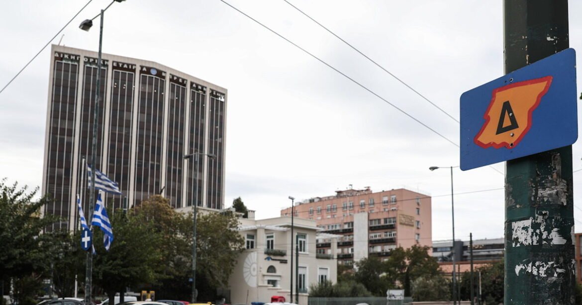 «Κίνηση στους Δρόμους: Χάος στον Κηφισό, Λεωφόρο Αθηνών και Κηφισίας – Προβλήματα και στην Αττική Οδό»