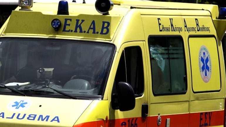 Αχαΐα: Σοκάρει η σύλληψη 49χρονου που επιτέθηκε στην 80χρονη μητέρα του – Στο νοσοκομείο η ηλικιωμένη γυναίκα