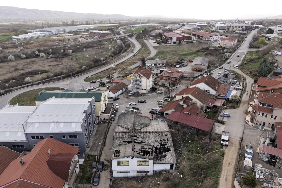 Βόρεια Μακεδονία: Σαρωτικές συλλήψεις μετά την τραγωδία σε κλαμπ – Η φωτιά που συγκλόνισε τη χώρα