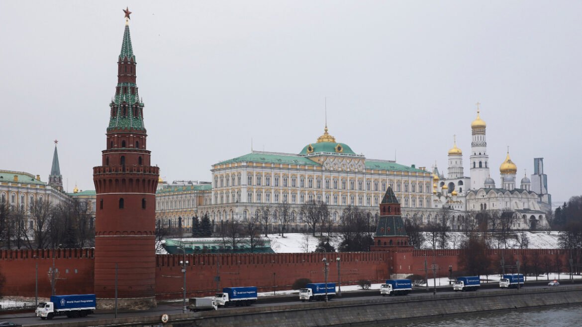 «Κρεμλίνο και Λευκός Οίκος: Η Ουκρανία στο Σταυροδρόμι Ζωνών, όπως το Μετά τον Πόλεμο Βερολίνο»