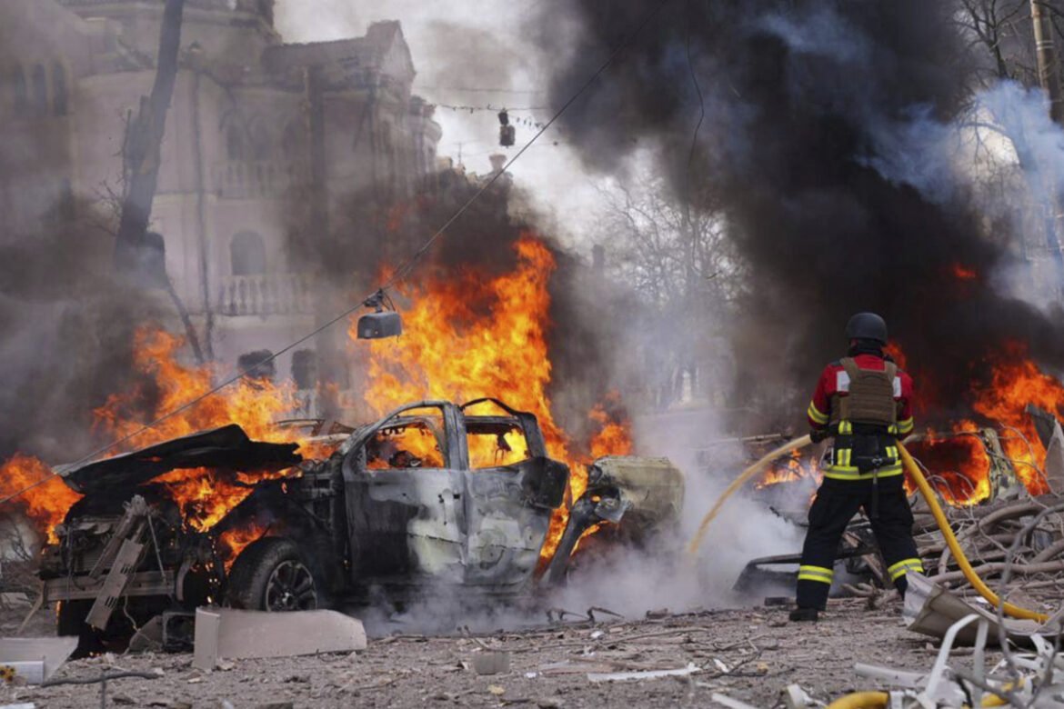 «Σοκ στην Ουκρανία: Τουλάχιστον 32 θάνατοι από φονικό πυραυλικό πλήγμα στο Σούμι (Εικόνες, Βίντεο)»