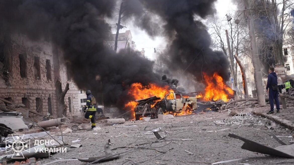 «Ζελένσκι: Καλεί σε Παγκόσμια Αντίσταση κατά της Ρωσίας μετά την Τραγωδία στο Σούμι με 34 Θύματα»