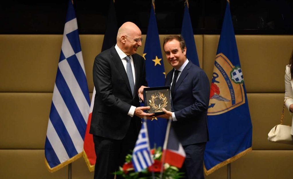 «Δένδιας και Λεκορνί: Η στρατηγική συμφωνία για 16 Exocet πυραύλους στέλνει μήνυμα στην Άγκυρα»