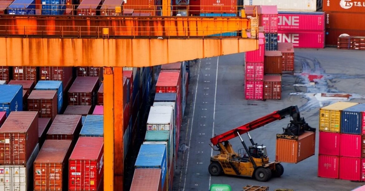 Ελληνικές Εξαγωγές στις ΗΠΑ: Το Τριπλό Στοίχημα που Μπορεί να Αλλάξει τα Δεδομένα!