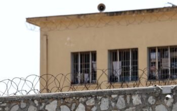 Μαγνησία: Αιματηρό επεισόδιο στις φυλακές της Κασσαβέτειας – Τραυμάτισε στον θώρακα συγκρατούμενό του με γυαλί