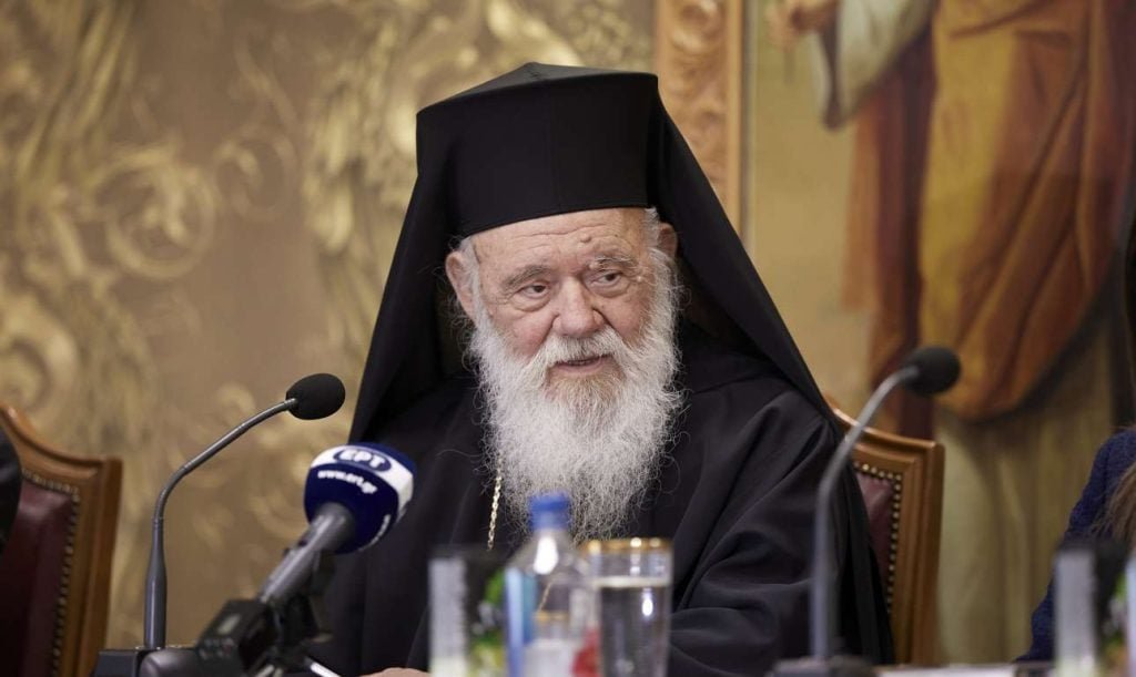 «Ιερώνυμος στο Breitbart: Η εκλογή Τραμπ ως θετική εξέλιξη και οι αιχμές για τους γάμους ομοφύλων»
