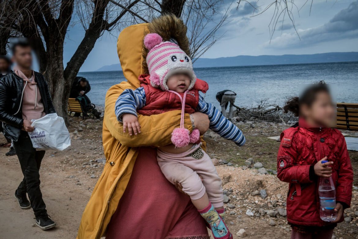 «Σάλος στη Γερμανία: Πανηγυρικά Ρεπορτάζ για τις Απελάσεις Μεταναστών στην Ελλάδα»