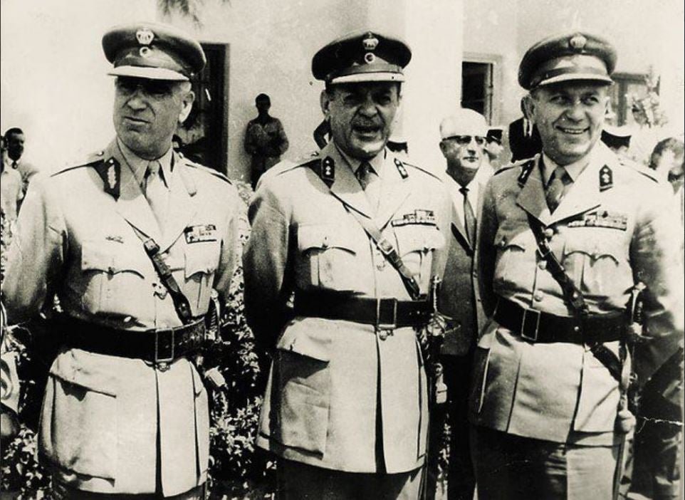 21 Απριλίου: Ιστορικές Στιγμές που Σημάδεψαν την Ημέρα