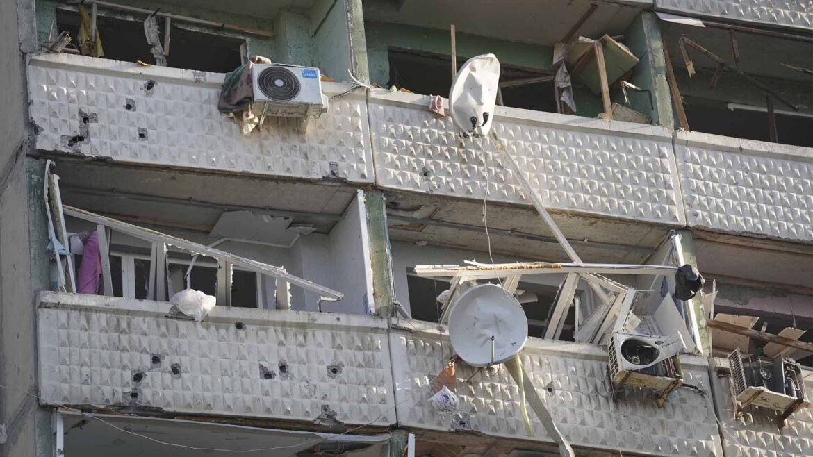 «Κίεβο σε Συναγερμό: Αεροπορικές Επιθέσεις Ξαναρχίζουν Μετά την 24ωρη Εκεχειρία»