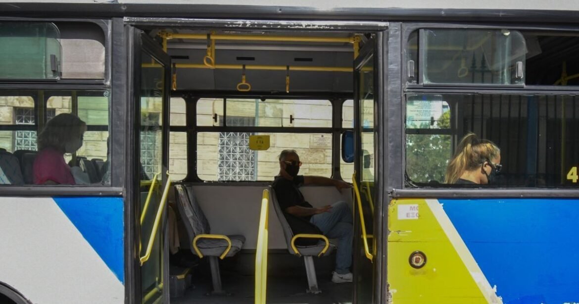 Δεύτερα του Πάσχα: Όλες οι λεπτομέρειες για τη μετακίνηση με λεωφορεία, Μετρό και τραμ σήμερα!