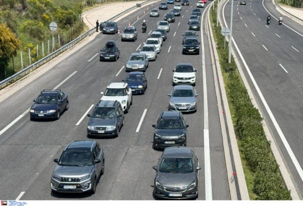 «Πάσχα: Η επιστροφή των εκδρομέων στην Αθήνα φέρνει αυξημένη κίνηση στην Αθηνών-Κορίνθου»