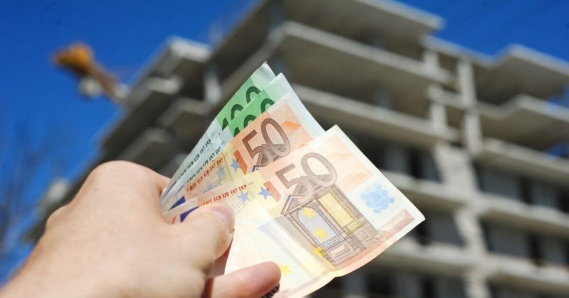 Φυσικά! Παρακαλώ δώστε μου τον τίτλο του άρθρου που θέλετε να ξαναγράψω