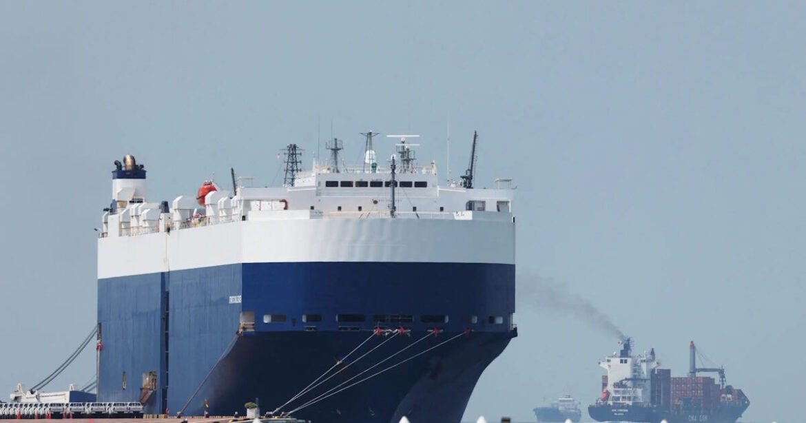 «Οι απειλές Τραμπ για τέλη σε κινεζικά πλοία: Πώς επηρεάζουν την ελληνική ναυτιλία»