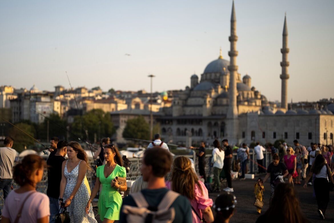 «Σεισμική Αναταραχή: Οι Σεισμολόγοι Διχάζονται για τον Επικείμενο «Μεγάλο Σεισμό» της Κωνσταντινούπολης – Τι Να Περιμένουμε Μετά τα 6,2 Ρίχτερ»