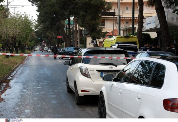 «Χαλάνδρι: Σοκαριστική μαρτυρία για την επίθεση – «Πήγε να μπει στο αυτοκίνητο και τον καθάρισαν»»