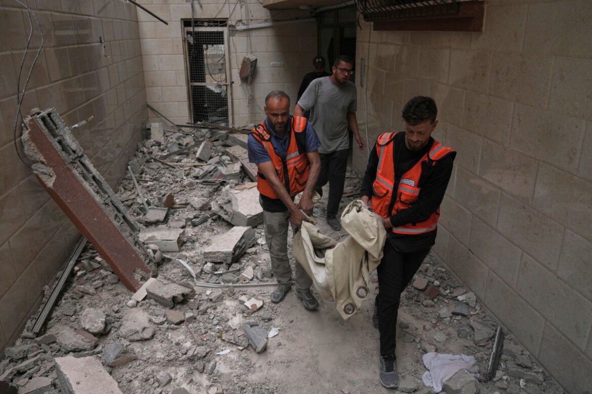 «Γάζα: Νέο μακελειό με 44 θύματα από ισραηλινούς βομβαρδισμούς»