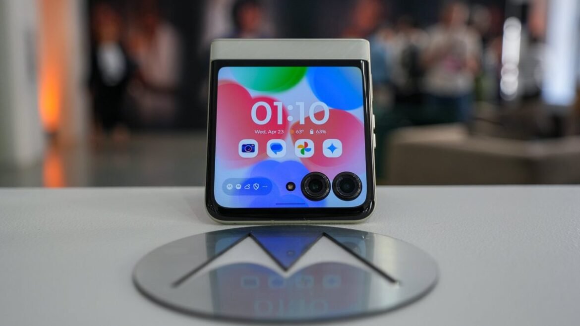 Η Motorola αποκαλύπτει τη νέα σειρά Razr 60 με καινοτόμες τεχνολογίες Moto AI και Perplexity!