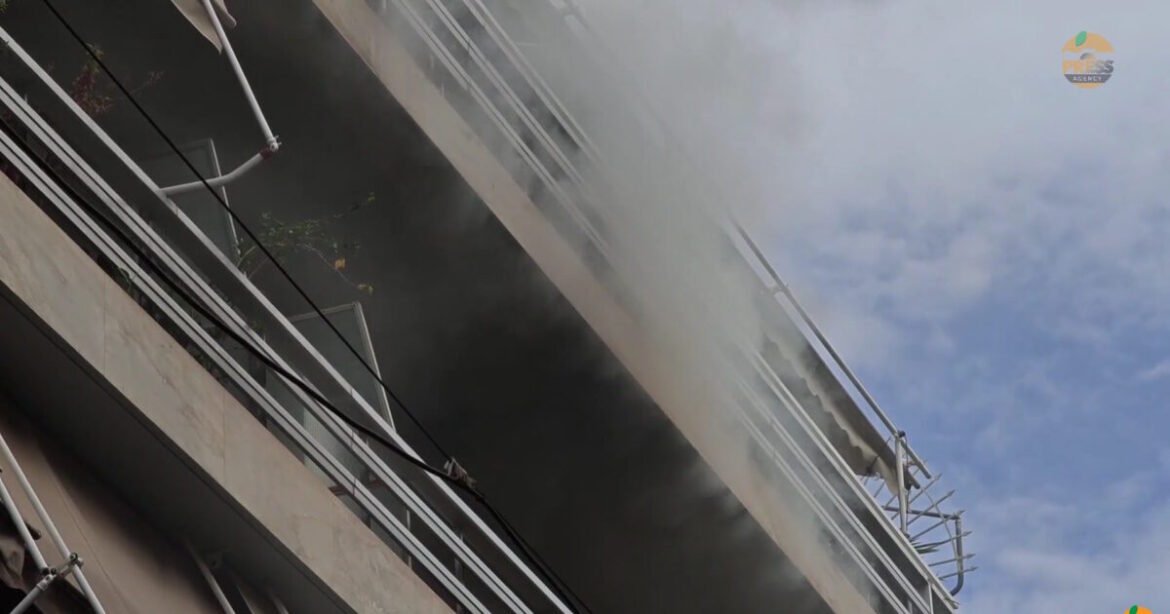 Φωτιά σε διαμέρισμα 4ου ορόφου στη Μιχαλακοπούλου: Κλειστοί δρόμοι και οι τελευταίες εξελίξεις