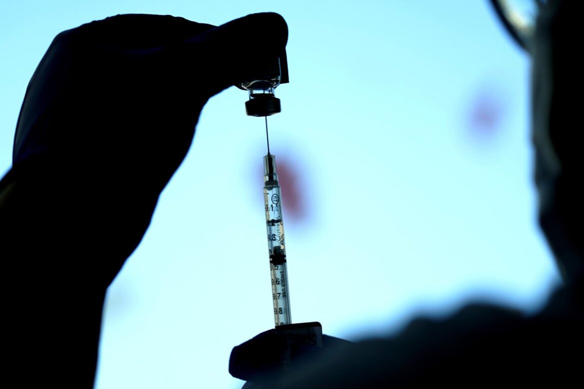 «Βρετανία: Η επανάσταση στη θεραπεία του καρκίνου με τη «σούπερ ένεση» που προσφέρει ελπίδα σε χιλιάδες ασθενείς»