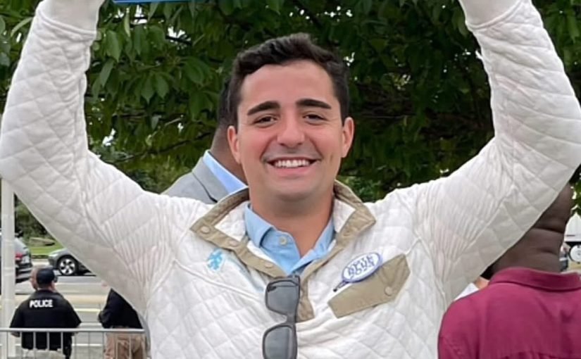 «Πέτρος Κρομμύδας: Η Μυστηριώδης Εξαφάνιση που Σοκάρει την Αμερική»