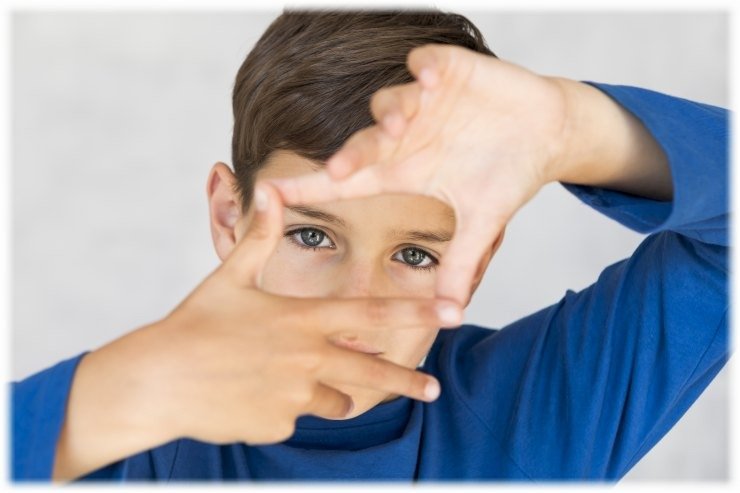 Η Σιωπηλή Γλώσσα της Επιβίωσης: Πώς το Βλέμμα και η Πρόθεση Καθορίζουν την Ανθρώπινη Επικοινωνία