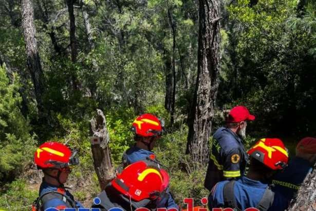 Δραματική επιχείρηση διάσωσης στην Εύβοια: Γυναίκα τραυματίζεται κατά τη διάρκεια πεζοπορίας
