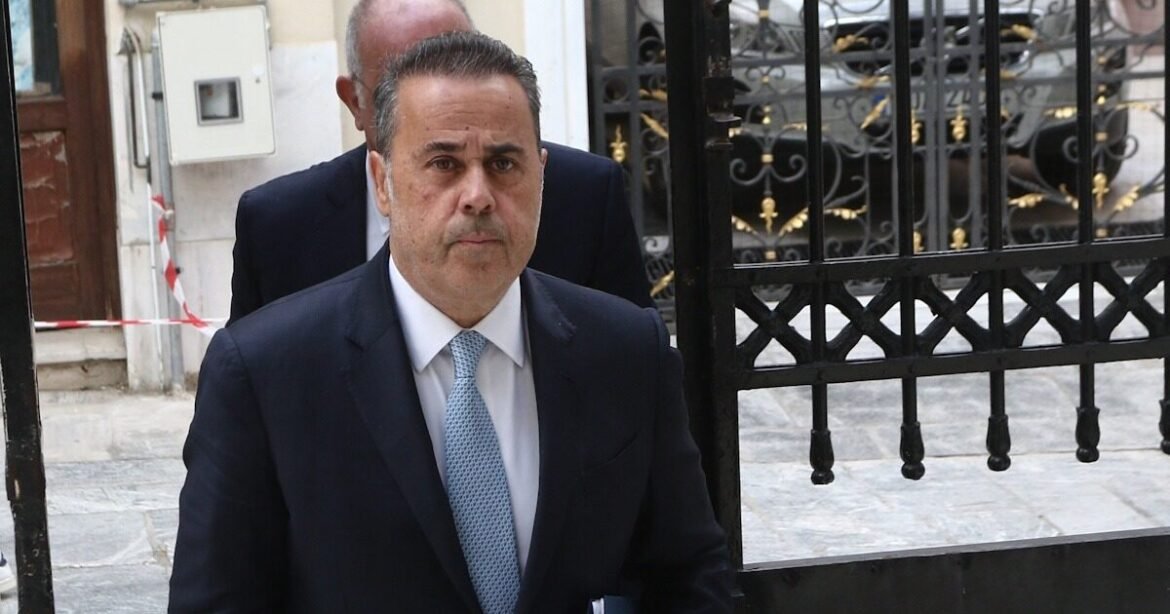 Παπασταύρου: Επιδότηση Ρεύματος για Επιχειρήσεις – Αναμένονται Νέα Μέτρα τον Ιούνιο!