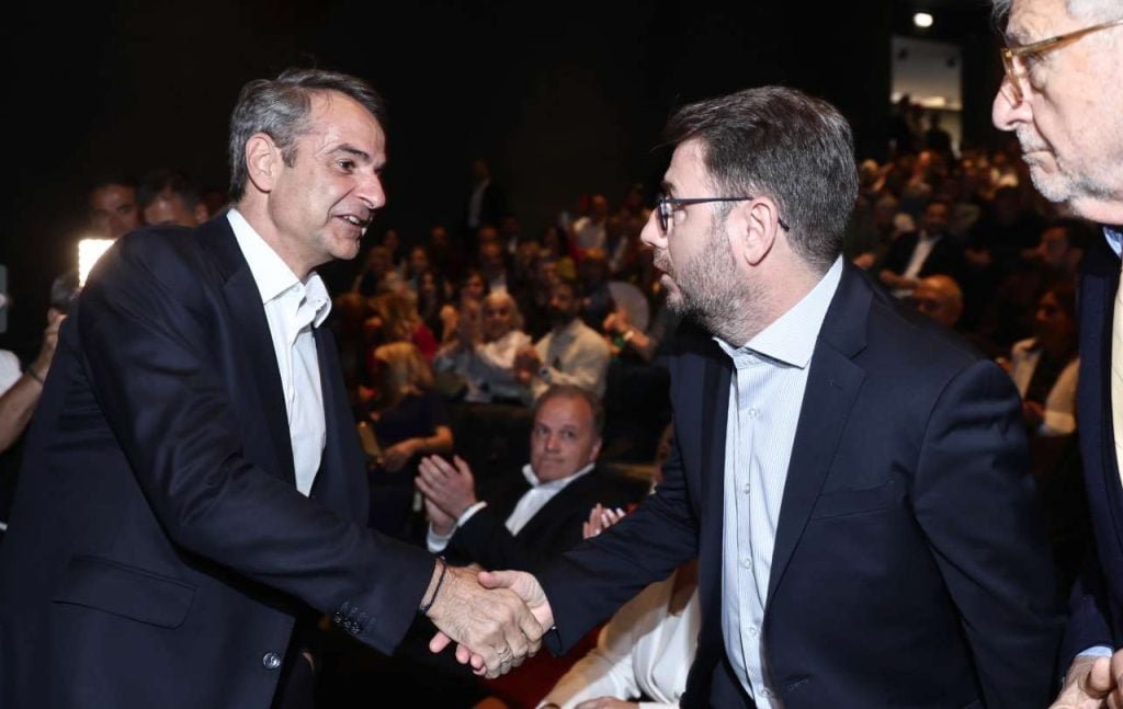 «Ο Εμμανουήλ Καραλής: Ο άνθρωπος που ένωσε Μητσοτάκη και Ανδρουλάκη»