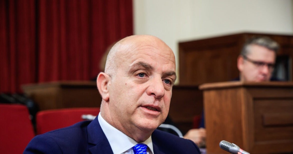 ΕΦΚΑ: Επιστροφή μέρους των χρημάτων από τα χρέη – Τι σημαίνει για τους ασφαλισμένους