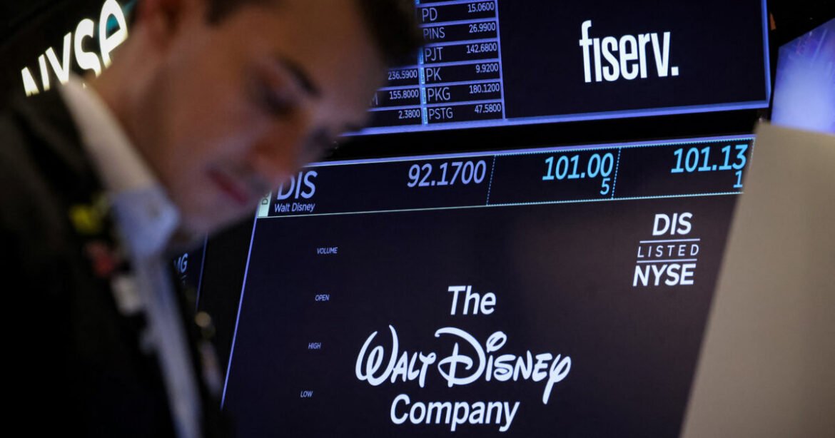 Θετικό κλείσιμο στη Wall Street μετά την απόφαση της Fed για τα επιτόκια