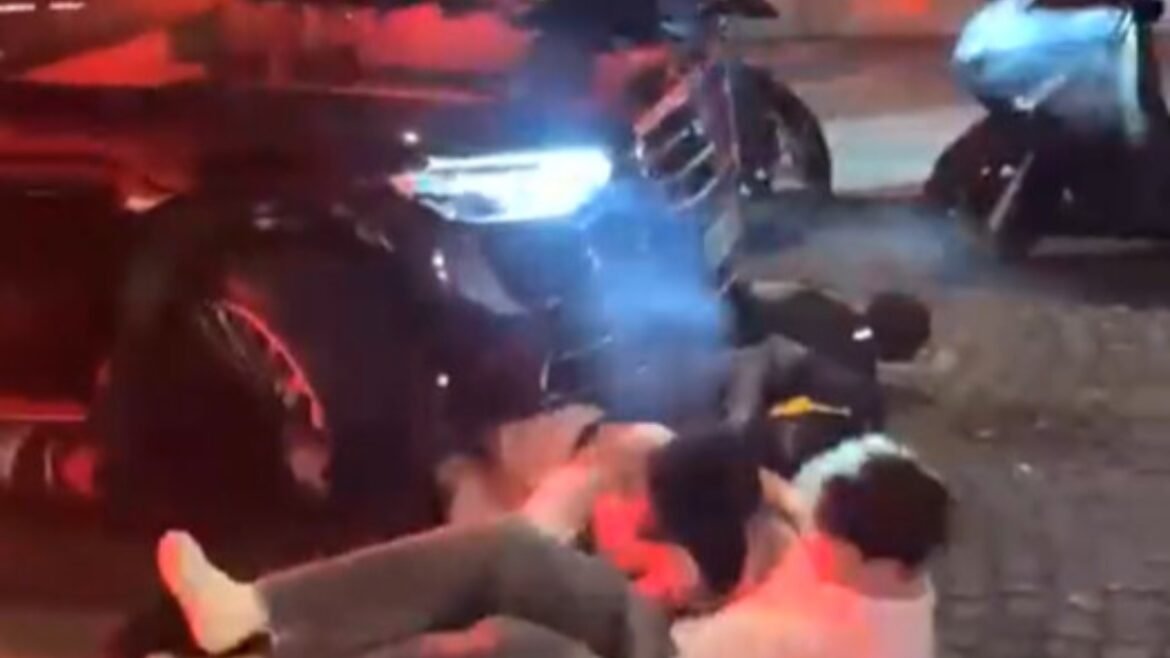 «Φρίκη στο Παρίσι: Αυτοκίνητο εμβολίζει φιλάθλους μετά τον αγώνα Παρί – Άρσεναλ»