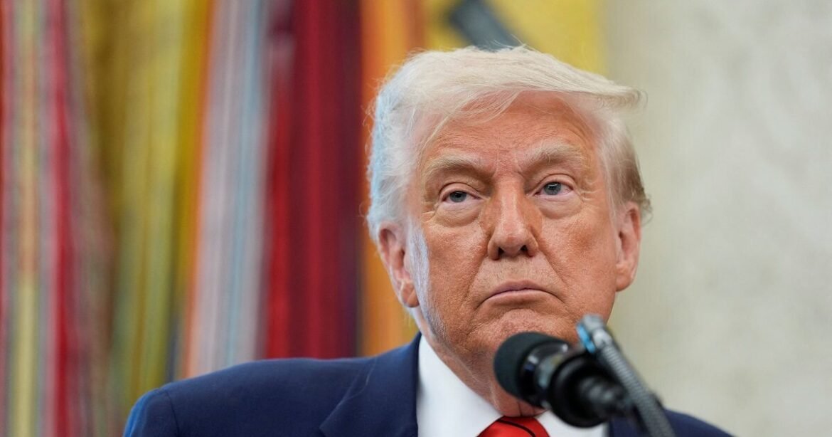 «Η Ανατροπή Τραμπ: Τι Κρύβει η Νέα Υποχώρηση για τους Δασμούς 80% στην Κίνα»