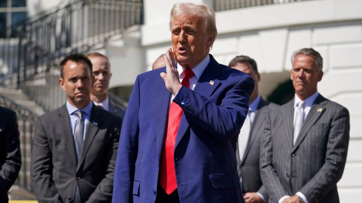 «Τραμπ: Ανοιχτό Παράθυρο για Συμμετοχή στις Κρίσιμες Συνομιλίες Ρωσίας – Ουκρανίας στην Κωνσταντινούπολη»