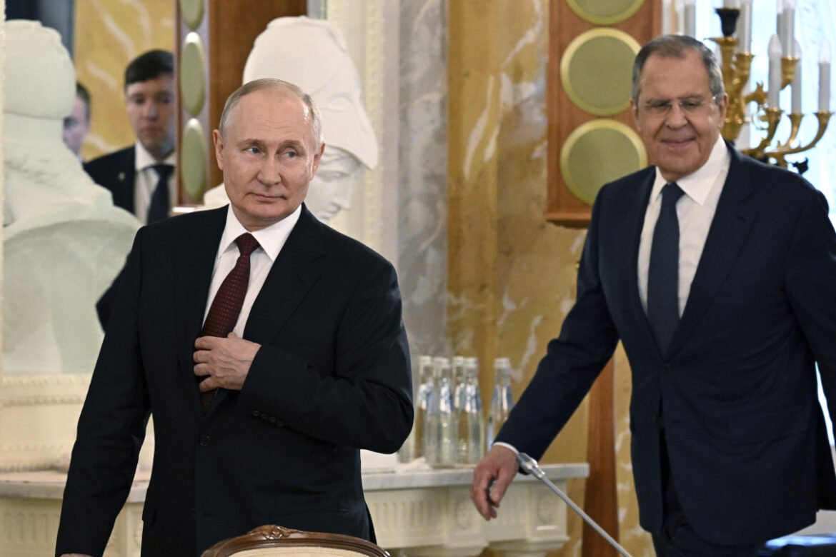 «Αποστολή Στη Σκιά: Η Ρωσία στην Κωνσταντινούπολη Χωρίς Πούτιν και Λαβρόφ»