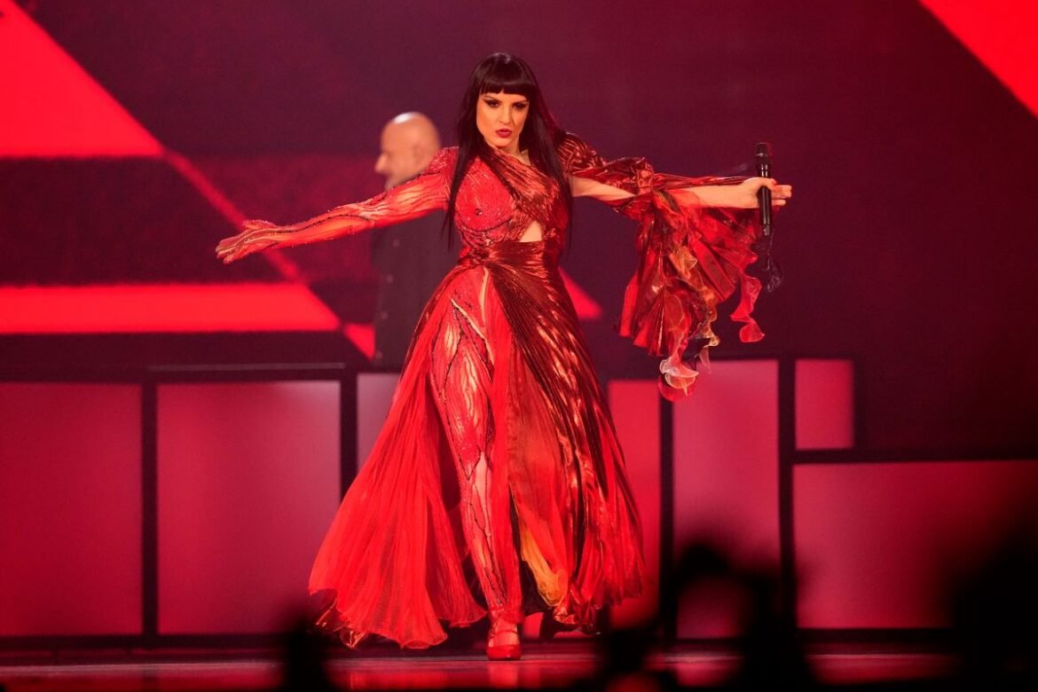 Eurovision: Σάλος στη Σερβία με την Αλβανίδα τραγουδίστρια!